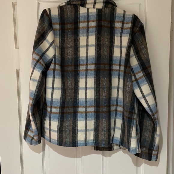 Melloday Shacket Jacket in Size Large - Picture 3 of 3